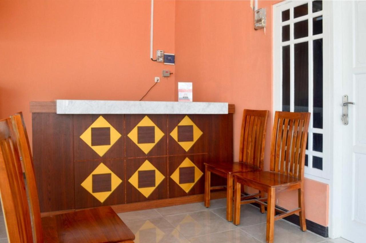 Reddoorz Near Sam Poo Kong 2 Hotel Семаранг Екстериор снимка